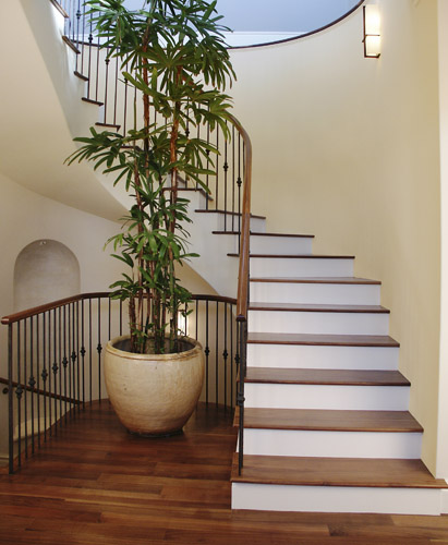 Winding interior stairs